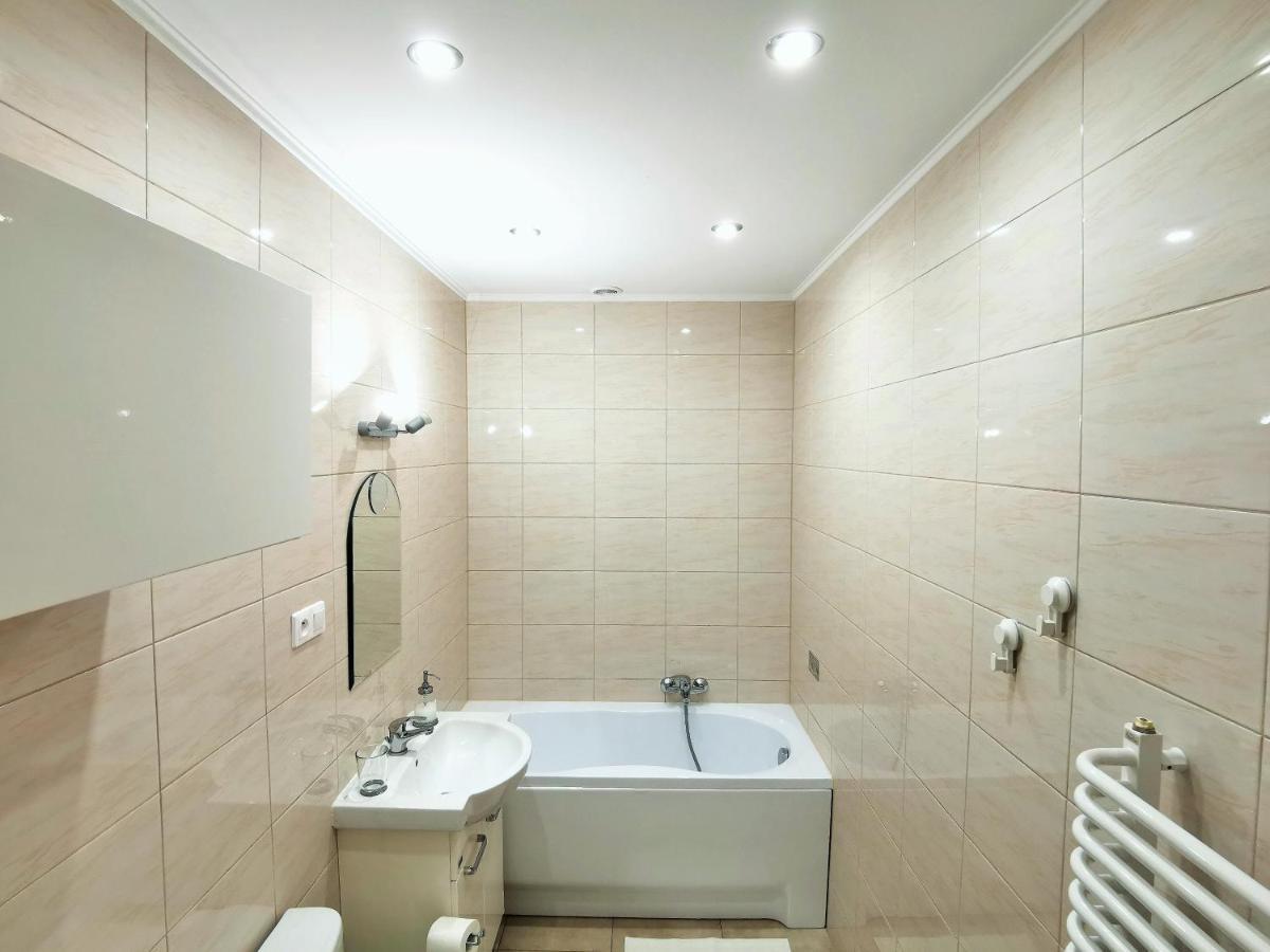 Apartament Seven Apartment เลกนิตซา ภายนอก รูปภาพ